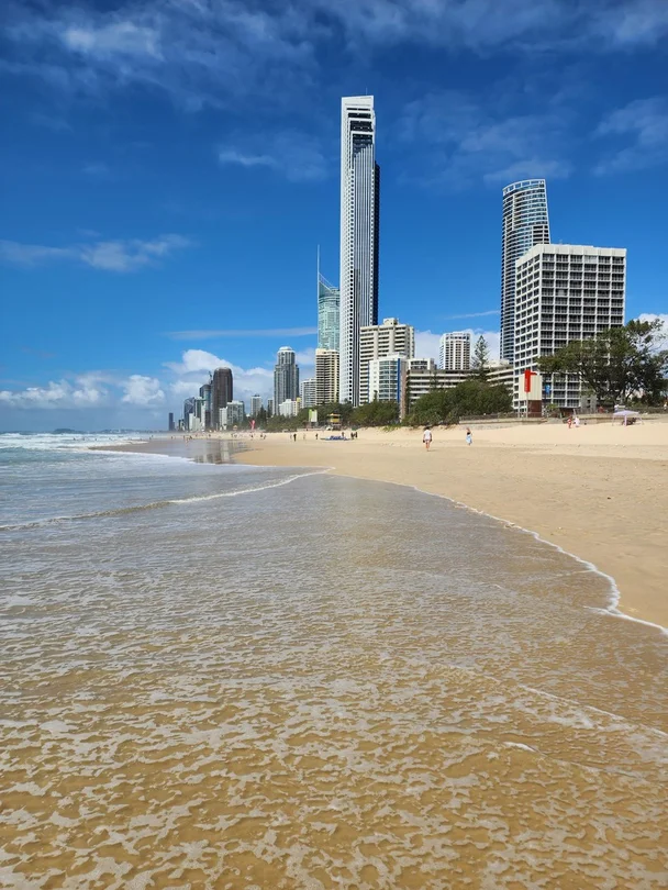 31/7-11 Elkhorn Avenue, Surfers Paradise QLD 4217