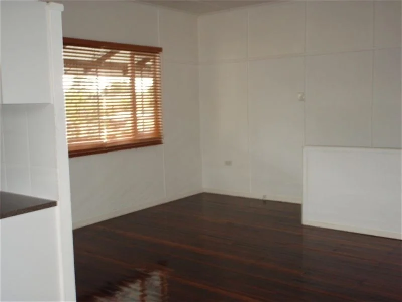 Additional image 8 of 1/4 Brockworth Street, Wynnum West QLD 4178