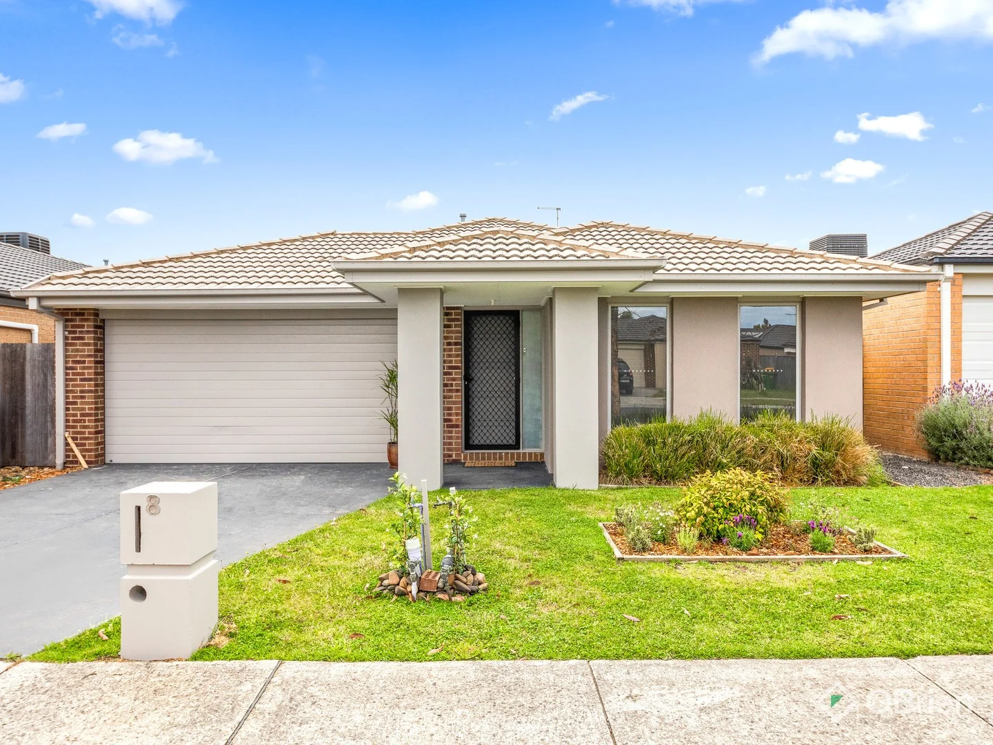 8 Mallard Avenue, Officer VIC 3809