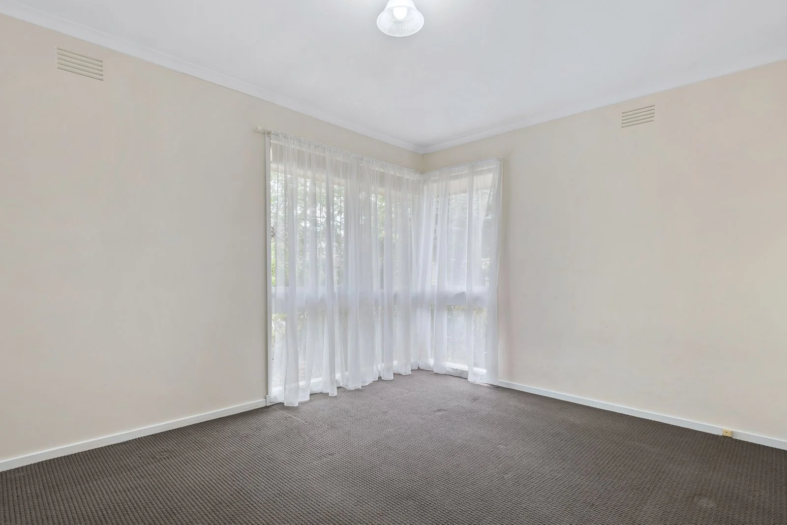 Additional image 7 of 4 Kintyre Crescent, Leopold VIC 3224