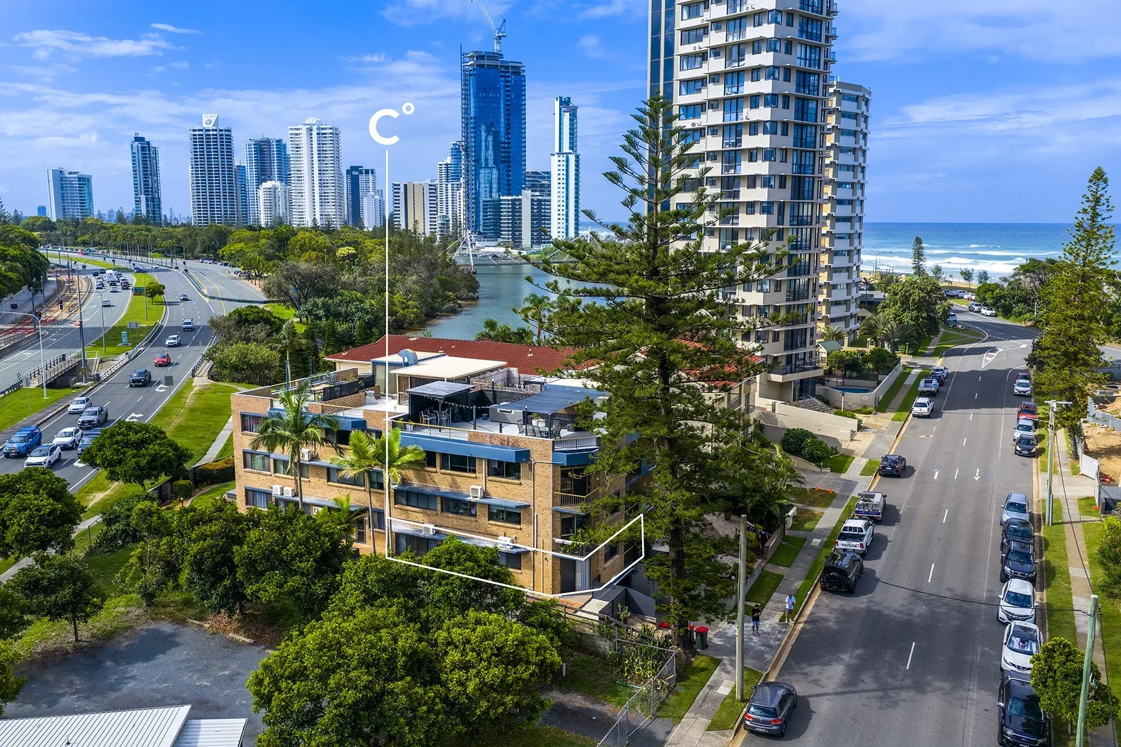 2/186 Ferny Avenue, Surfers Paradise QLD 4217