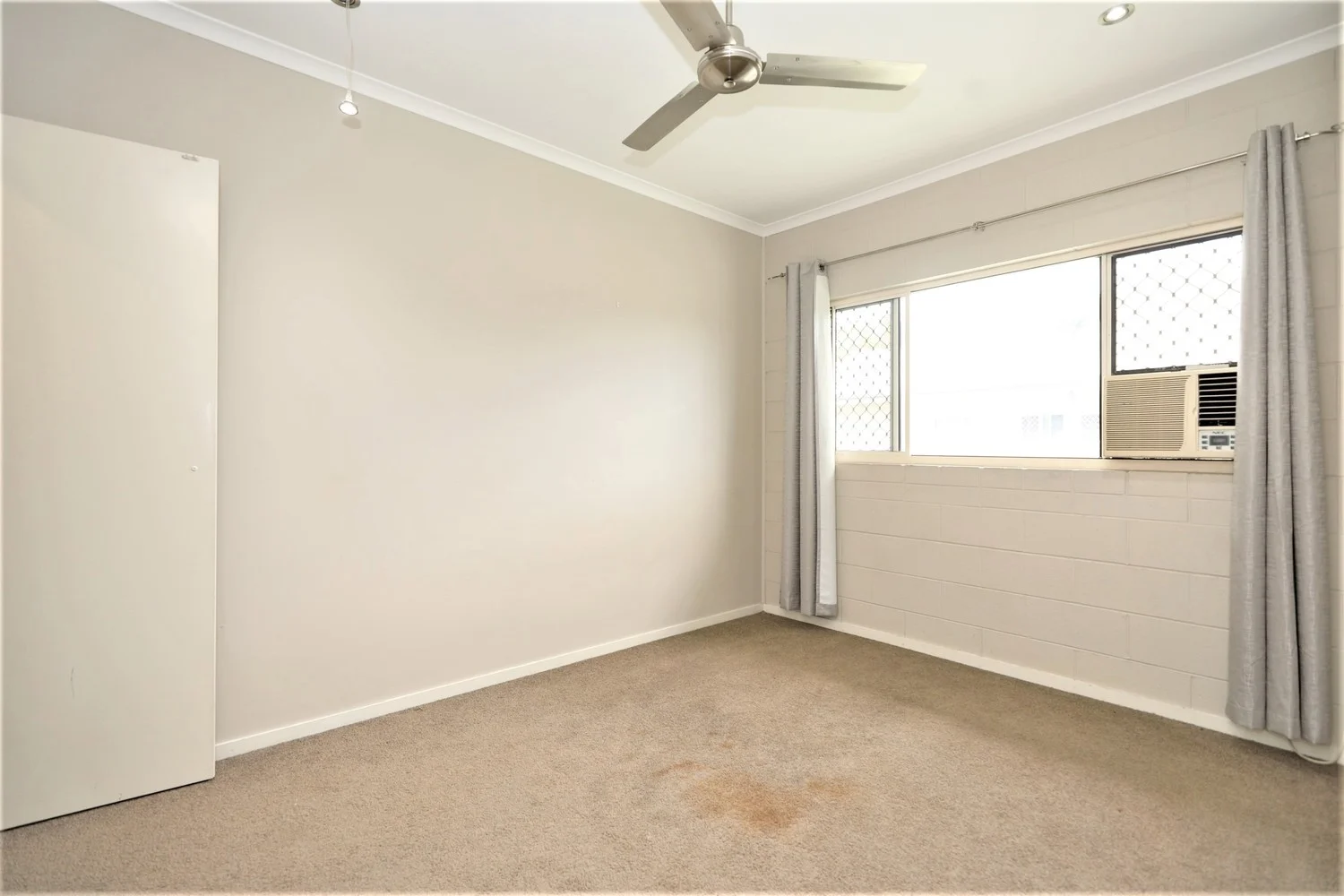 Additional image 12 of 4/18 Robert Road, Bentley Park QLD 4869