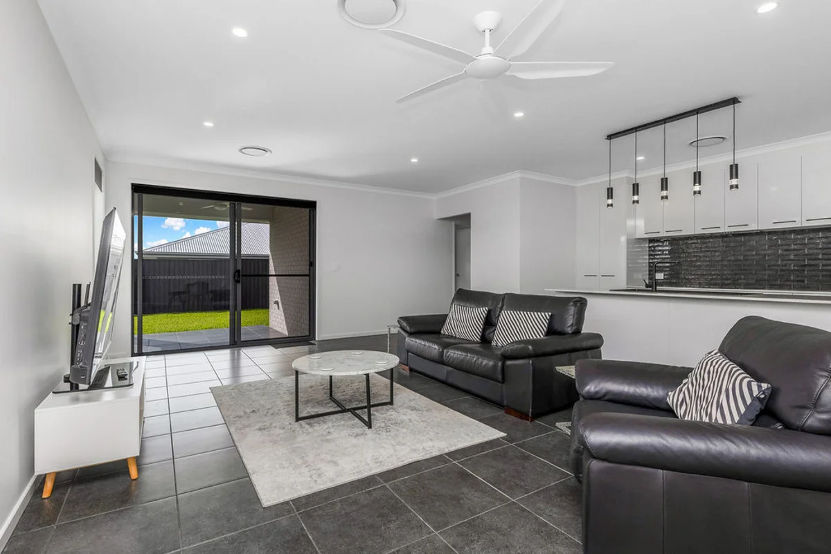 Additional image 5 of 31 Tamborine Crescent, Banya QLD 4551