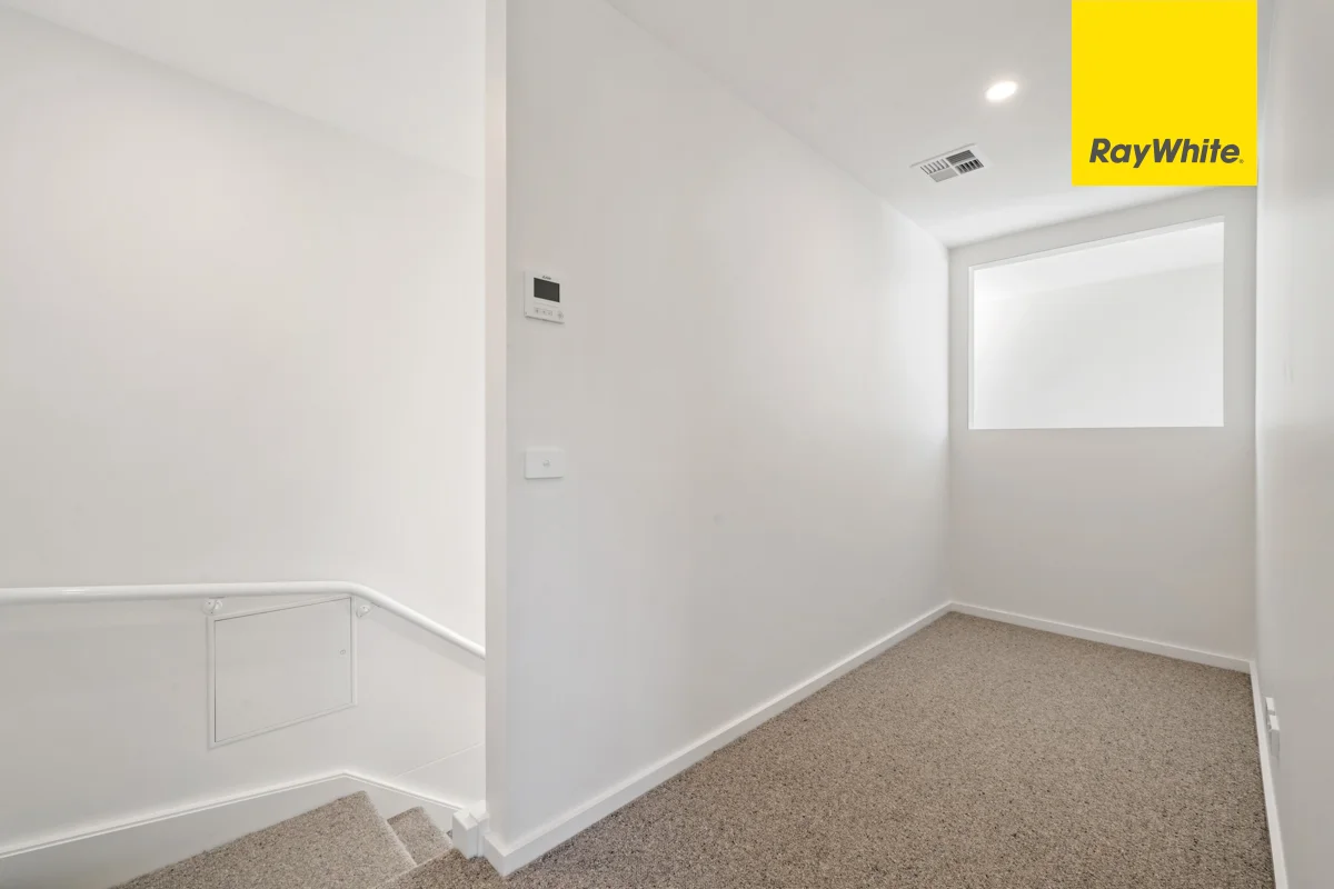 Additional image 17 of 2/35 Ainsworth Street, Mawson ACT 2607