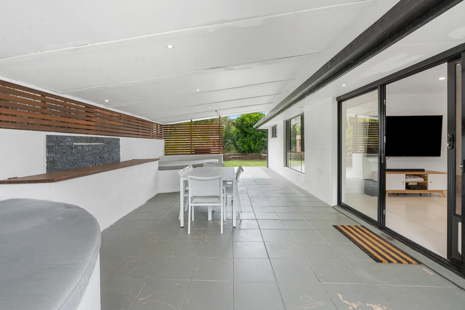 Additional image 6 of 7 Crinum Crescent, Southport QLD 4215