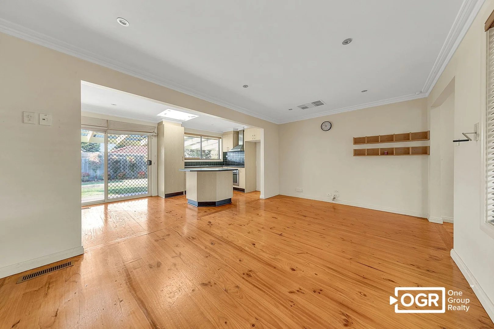 Additional image 2 of 8 Buckland Crescent, Epping VIC 3076