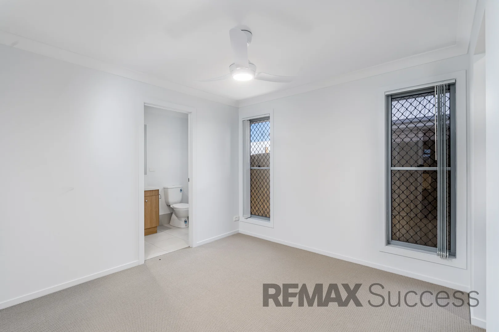 1/4 Oriole CRT, Glenvale QLD 4350 photo 4