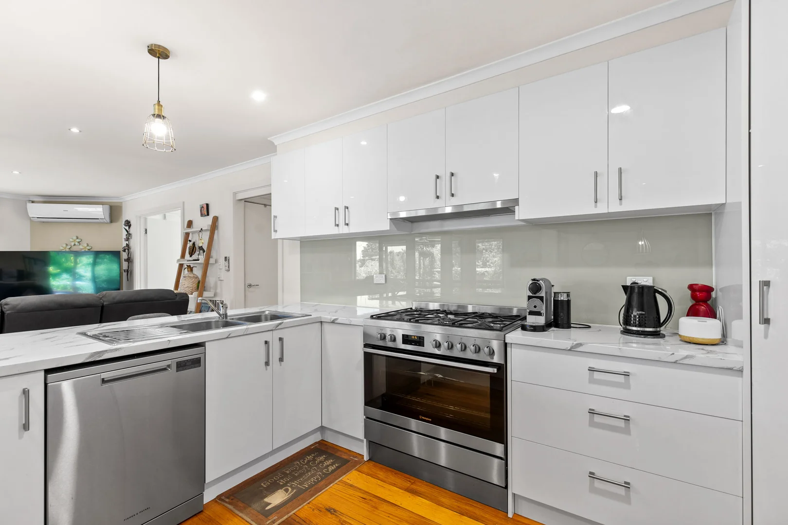 Additional image 4 of 43 Willow Road, Frankston VIC 3199