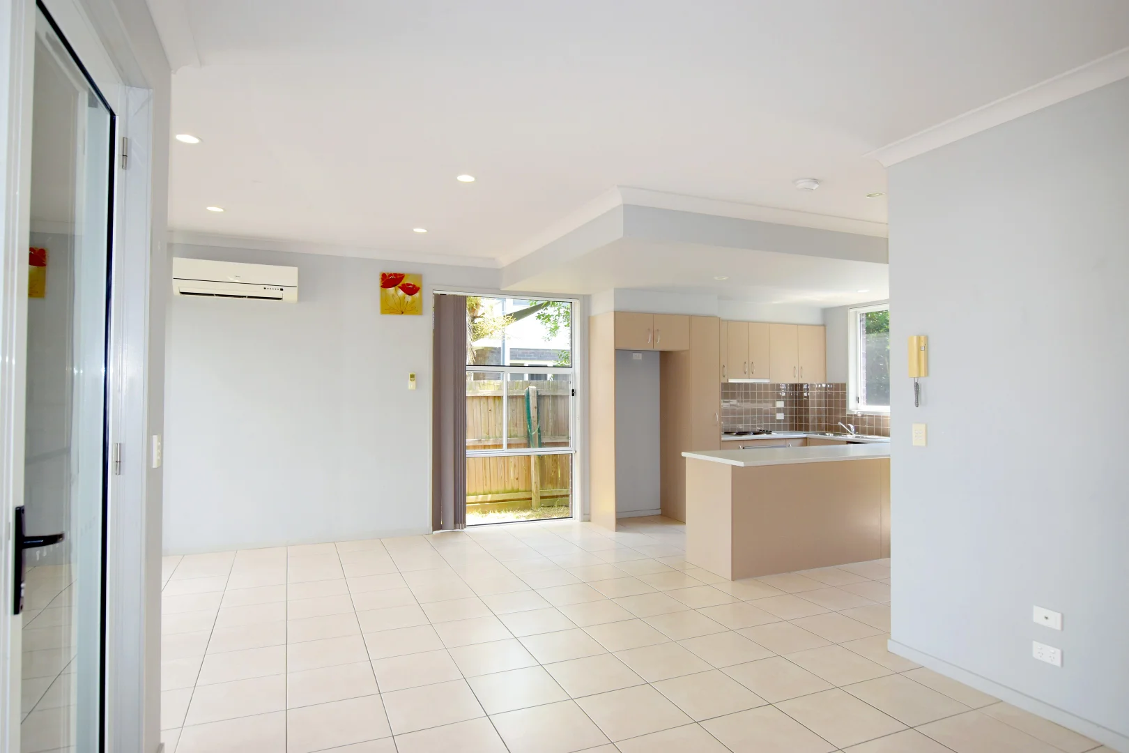 Additional image 4 of 2/14 Fowler Street, West Gladstone QLD 4680