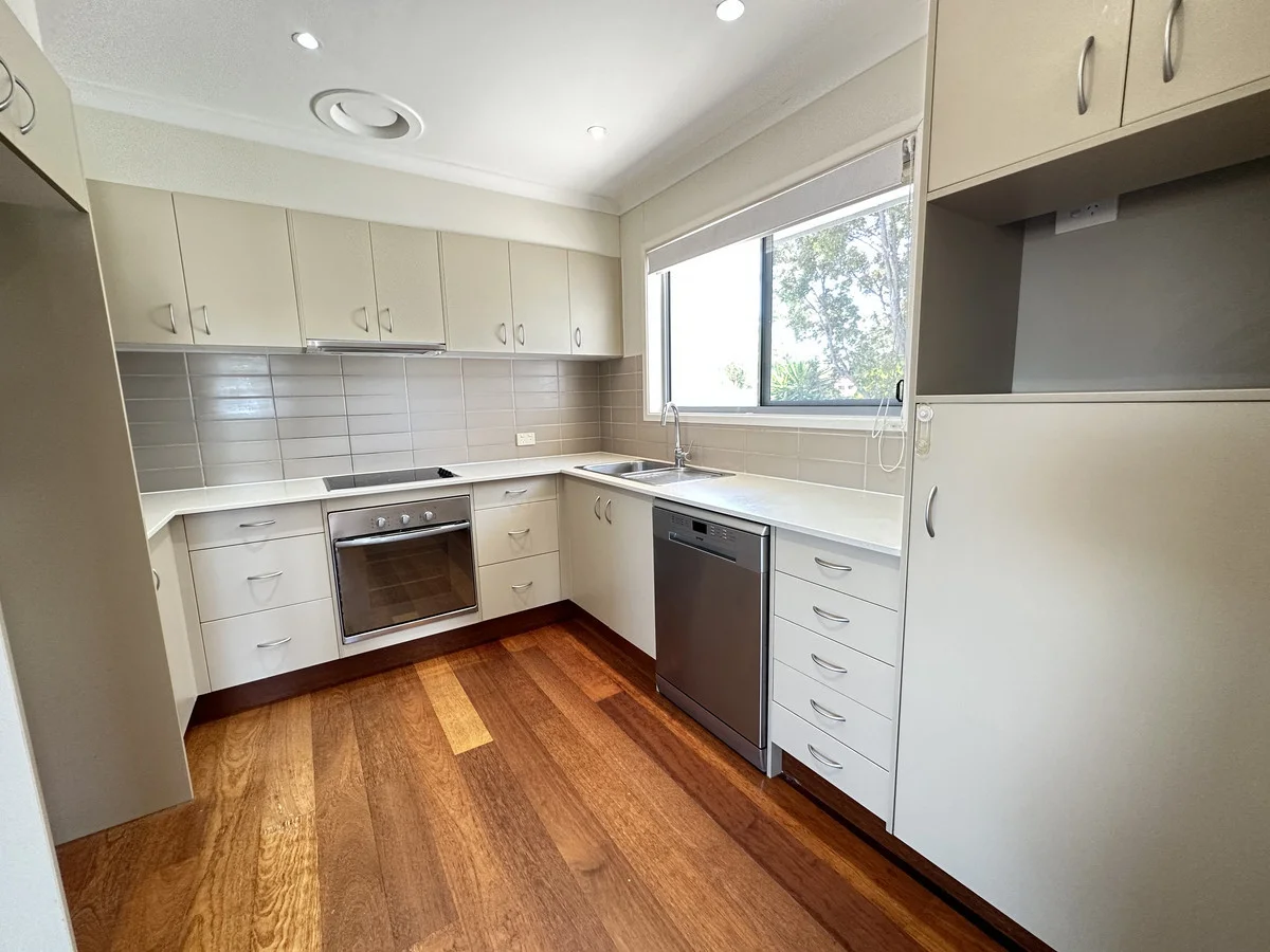 Additional image 8 of 2/83 Mountain View, Miami QLD 4220