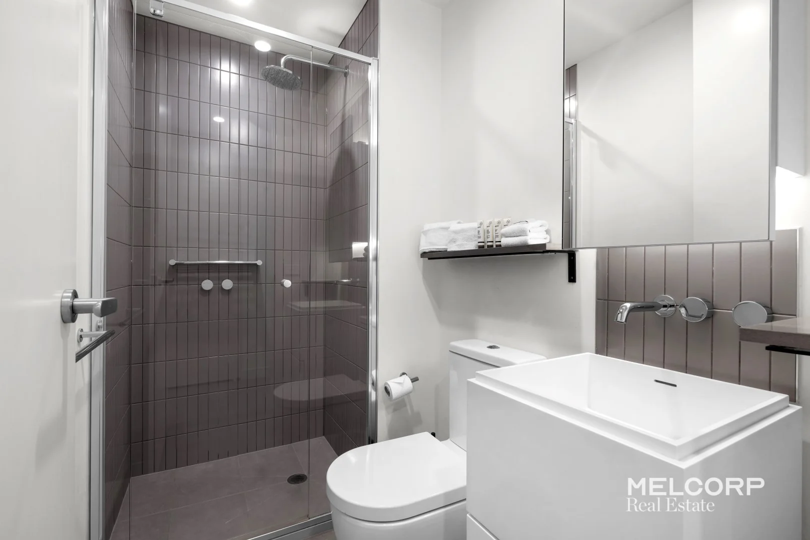 Additional image 6 of 1703/105 Clarendon Street, Southbank VIC 3006