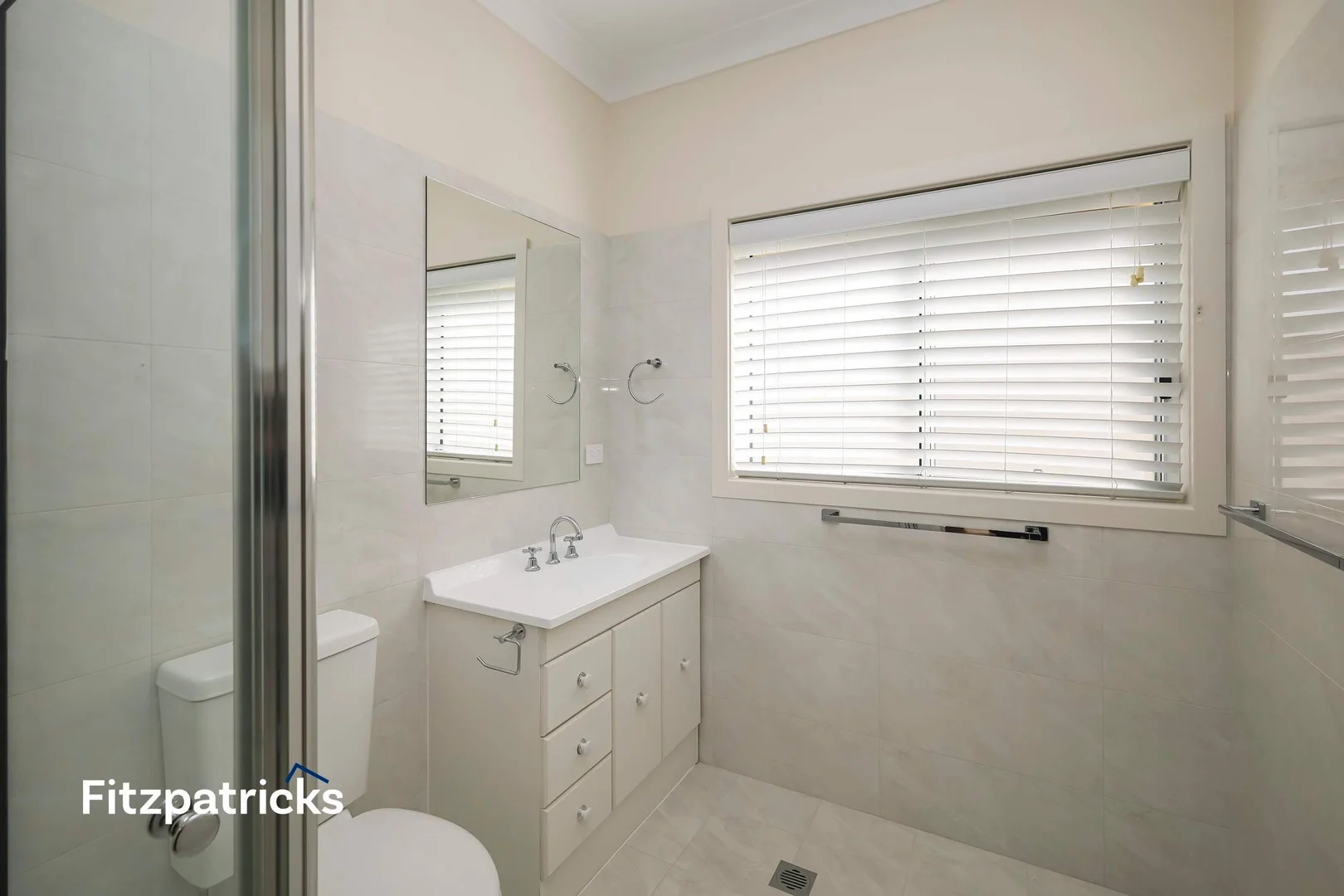 Additional image 3 of 1/37 Fernleigh Road, Turvey Park NSW 2650