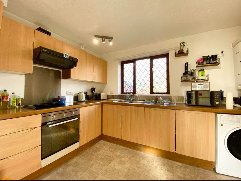 Additional image 3 of 2 Bed Flat, Rose Court, OX4, N1 7GU