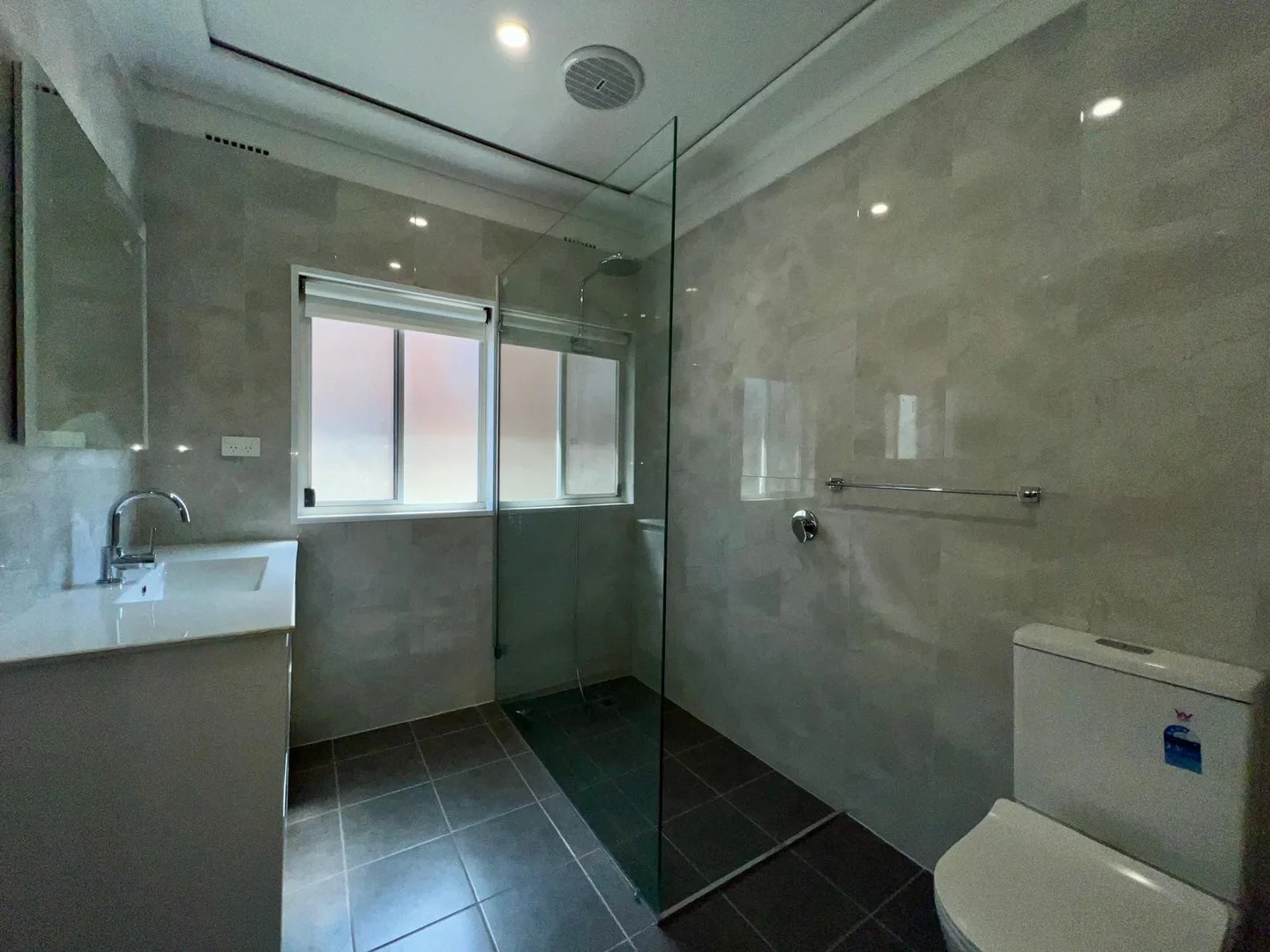 Additional image 2 of 35 Centenary Rd, Merrylands NSW 2160