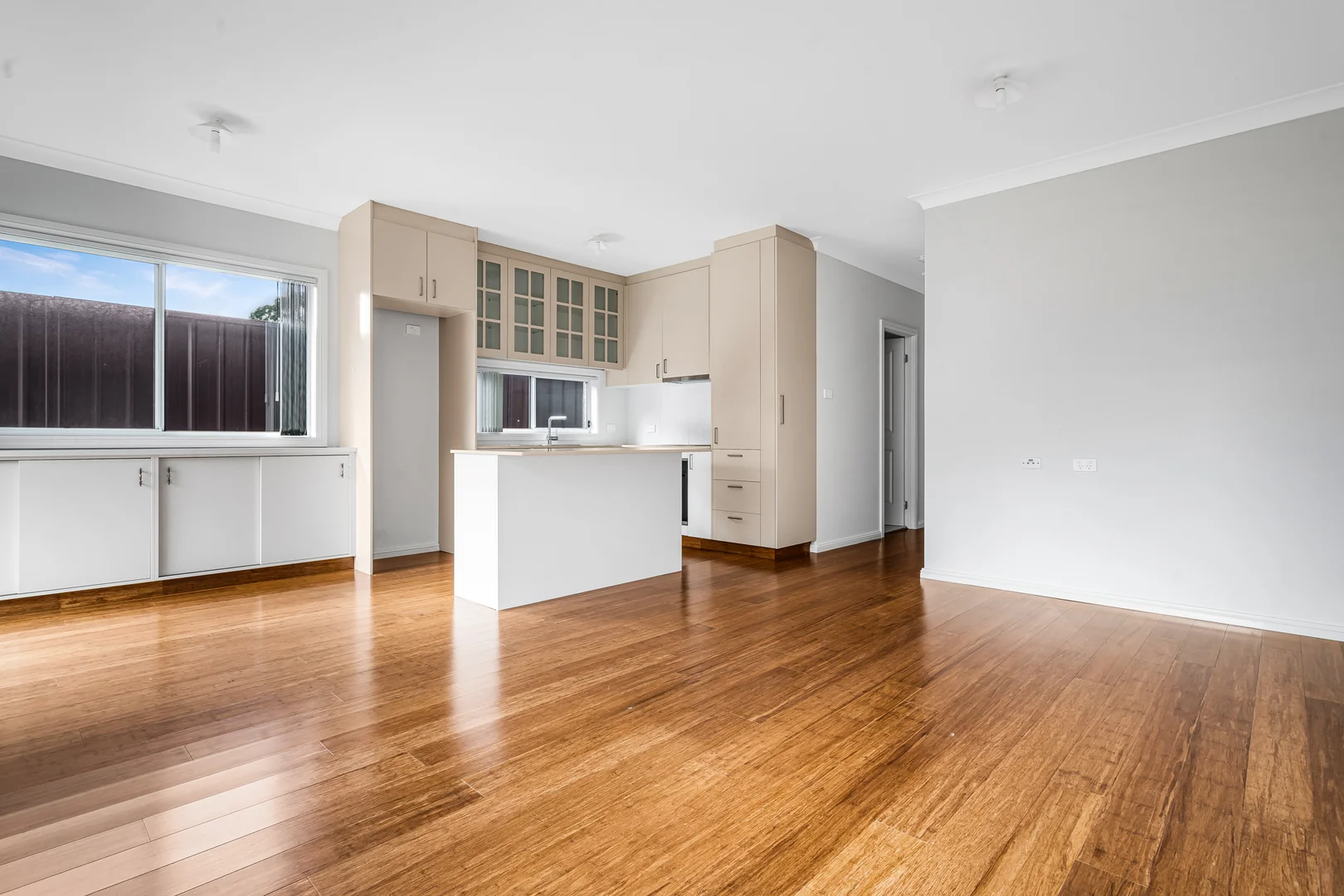 Additional image 3 of 2a Karini Close, Green Valley NSW 2168