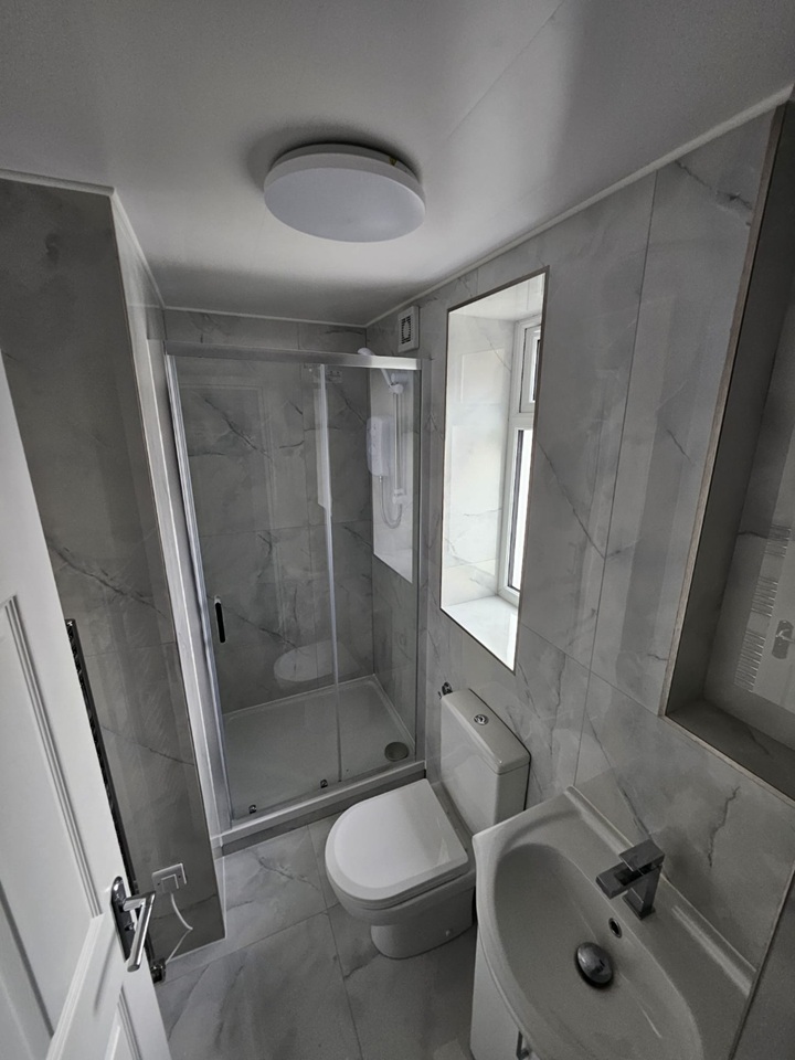 2 Bed Flat, Cardiff, CF24, N1 7GU photo 4