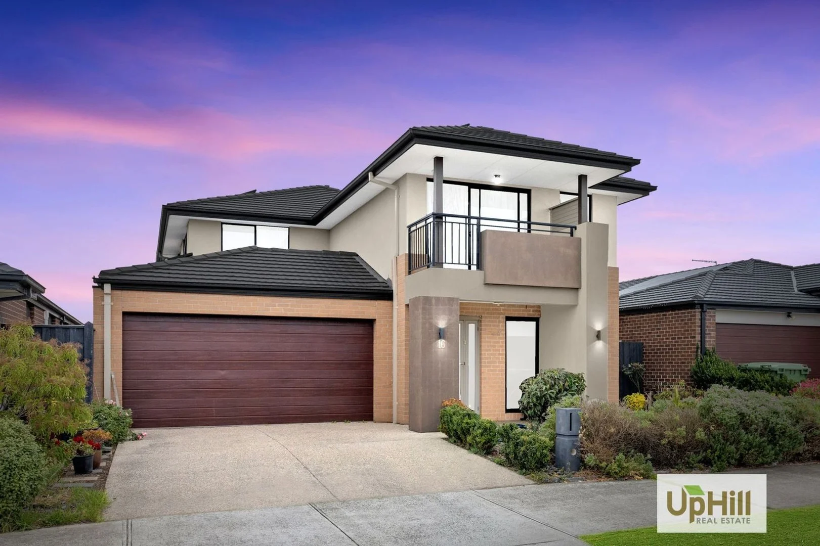 16 Turano Wy, Clyde North VIC 3978