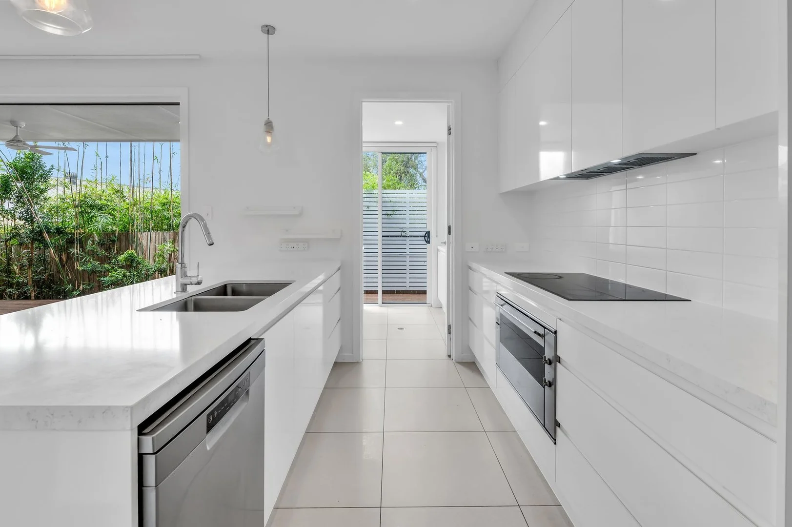 3/10 Drury Avenue, Southport QLD 4215