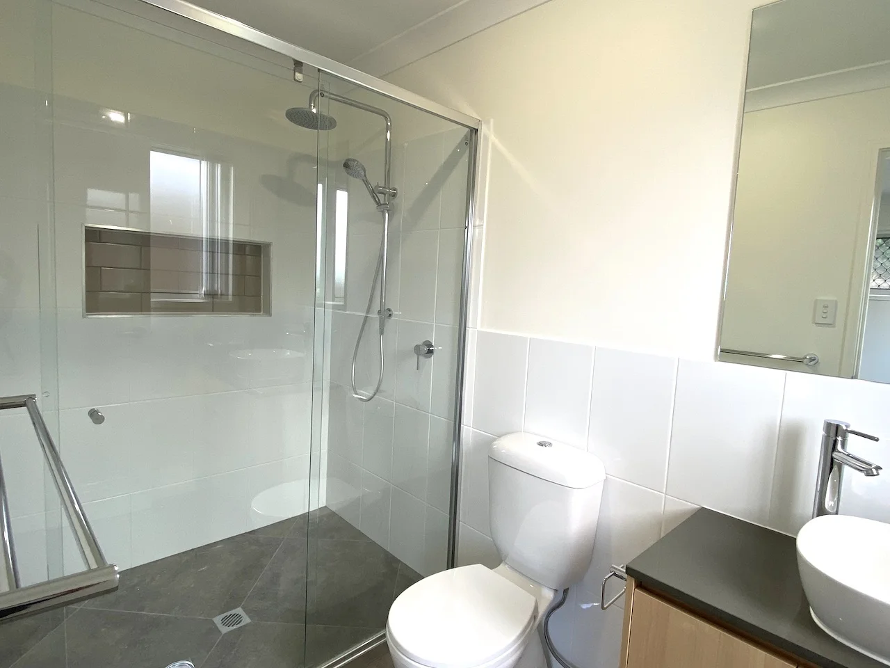 Additional image 7 of 54 Sutherland Street, Gleneagle QLD 4285