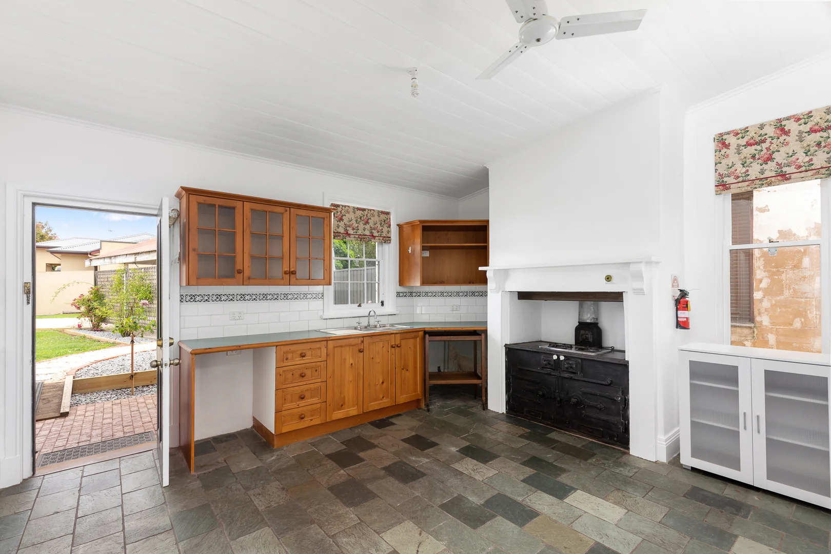 Additional image 3 of 30 Wehl Street, Mount Gambier SA 5290