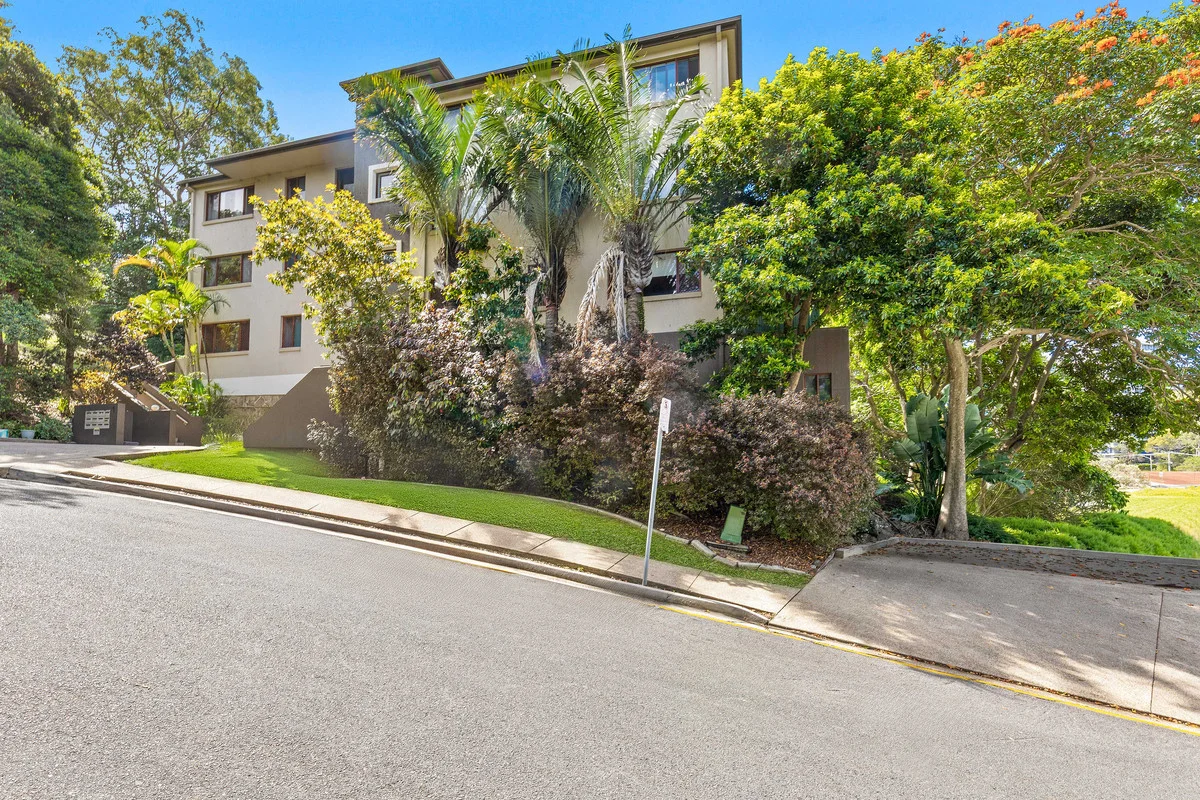 Additional image 12 of 4/1 Burrabee Street, Burleigh Heads QLD 4220