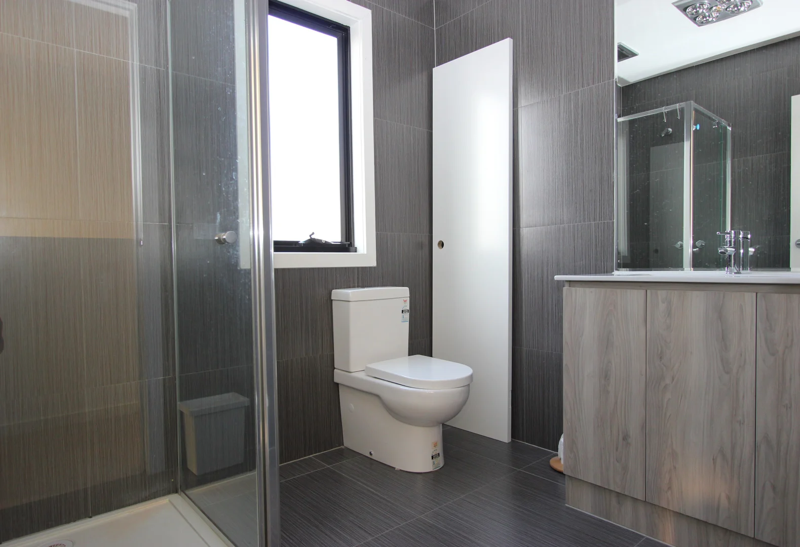 Additional image 7 of 2/20 Bosquet Street, Maidstone VIC 3012