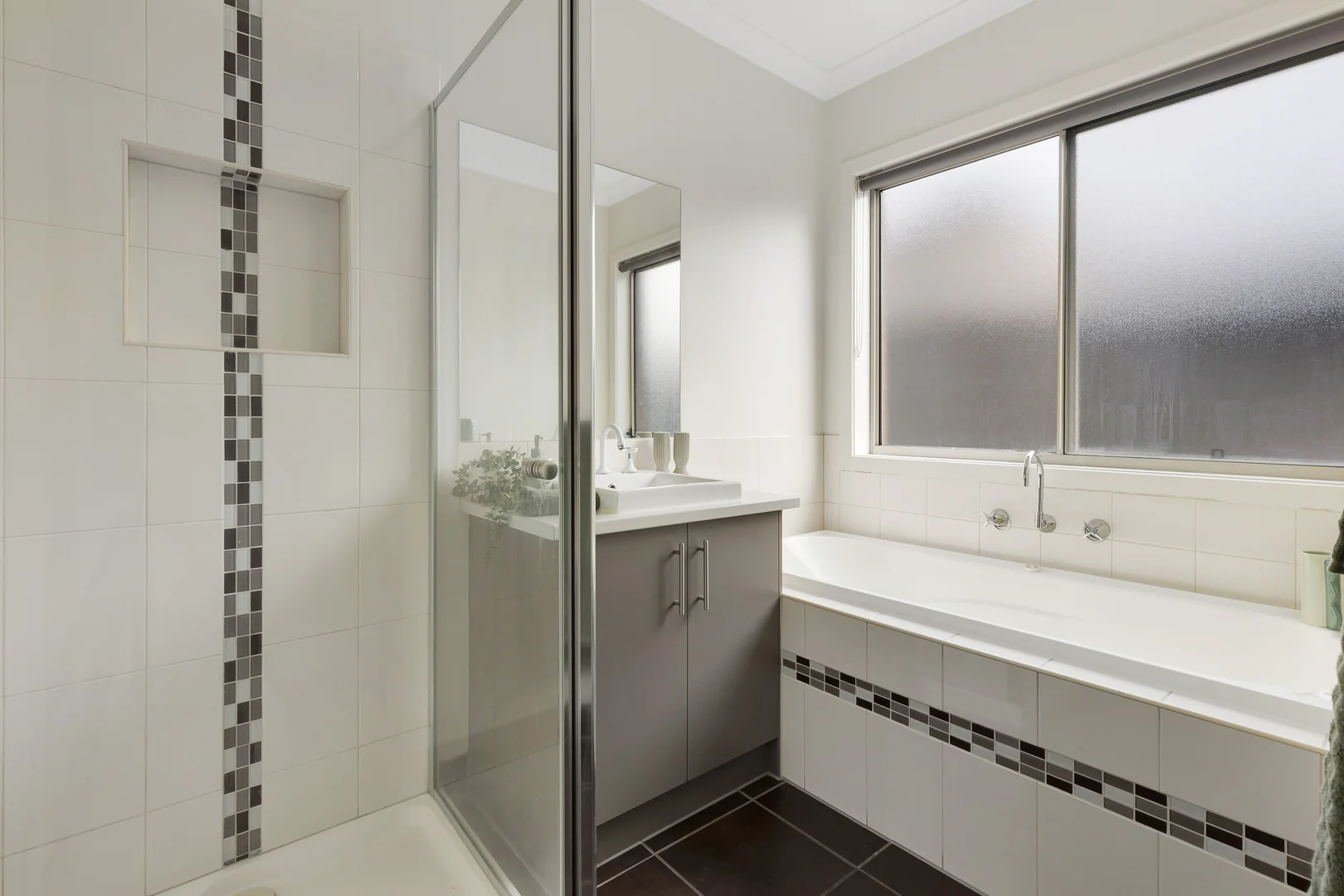 Additional image 12 of 4 Eastleigh Street, Craigieburn VIC 3064