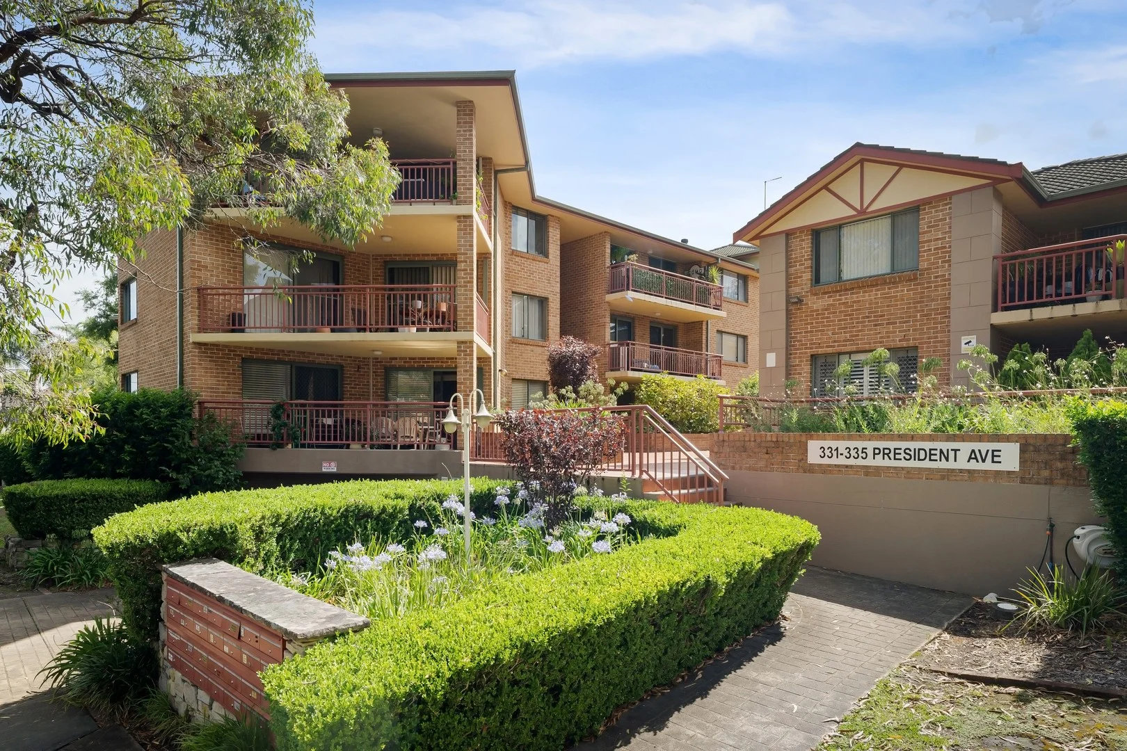 Additional image 2 of 16/331-335 President Avenue, Gymea NSW 2227