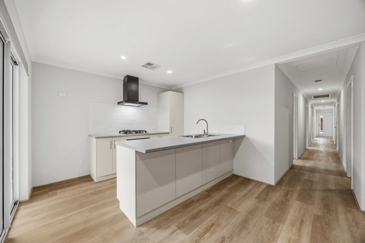 Additional image 4 of 6A Oxbow Rise, Wellard WA 6170