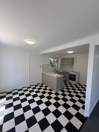 Additional image 7 of 1/276 Elizabeth Avenue, Clontarf QLD 4019