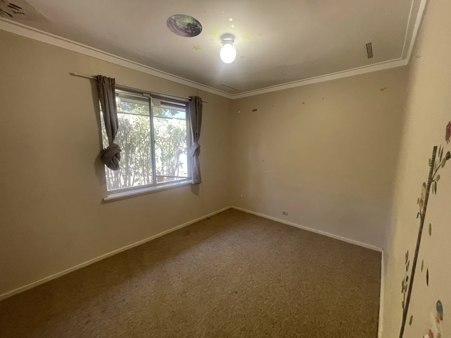 Additional image 4 of 3 Edinburgh Road, Forrestfield WA 6058