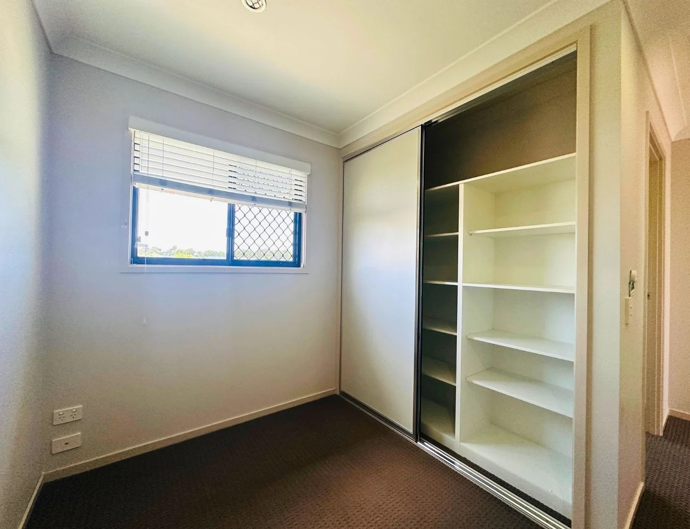 Additional image 7 of 6/8-10 Lambert Drive, Moranbah QLD 4744