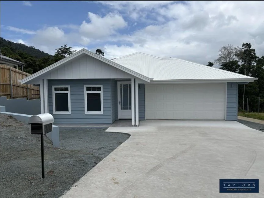 61 Springfield Circuit, Cannonvale QLD 4802