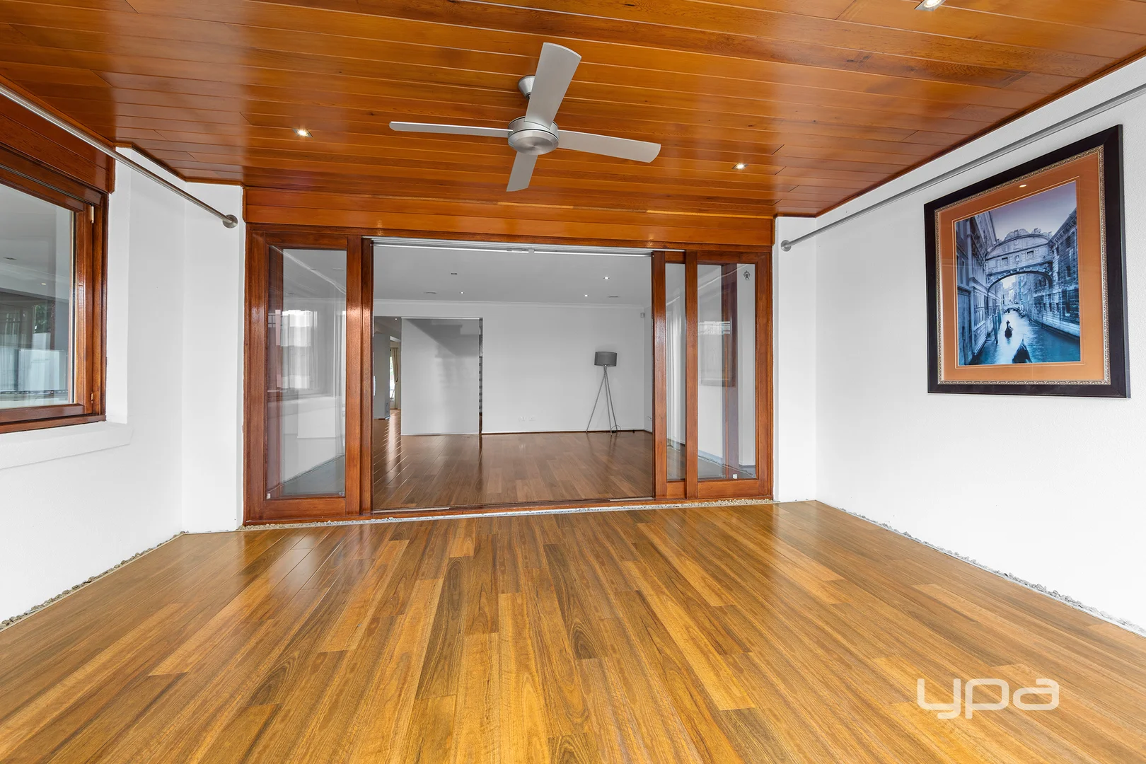 Additional image 8 of 4 Seine Place, Caroline Springs VIC 3023