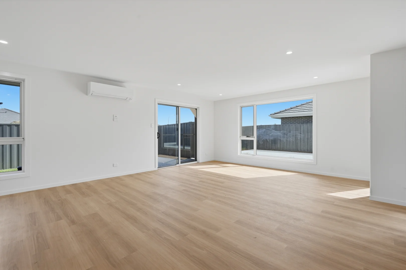 Additional image 8 of 1/10 Pimelea Close, George Town TAS 7253