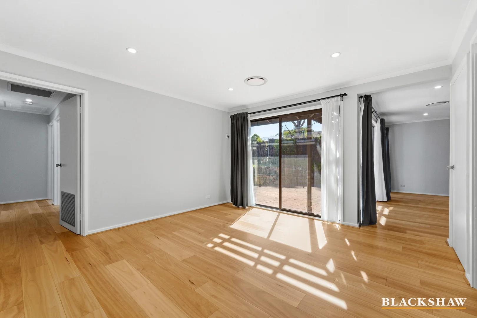 Additional image 6 of 11 Dugdale Street, Cook ACT 2614