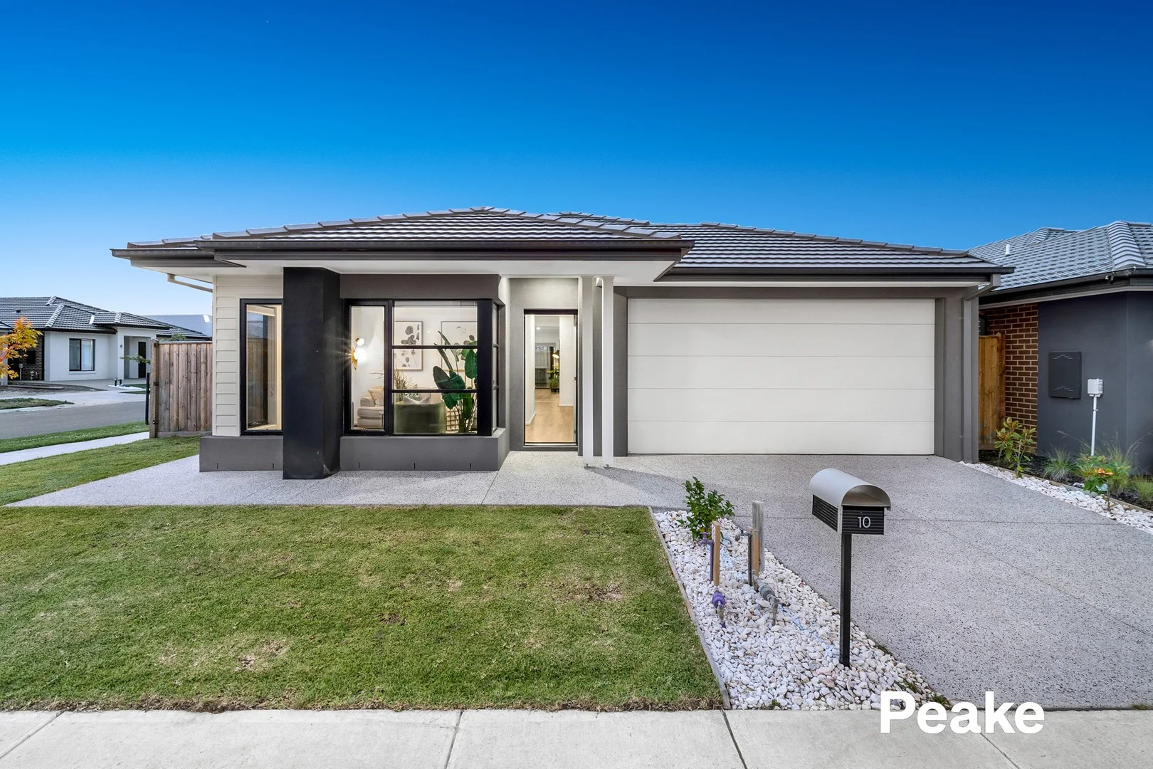10 Keen Street, Officer VIC 3809