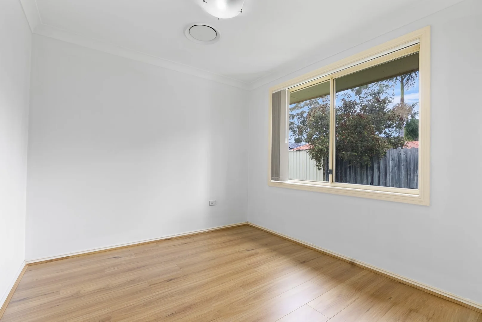 Additional image 6 of 8 kew gardens court, Wattle Grove NSW 2173