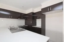 Additional image 3 of 1 Johnstone Place, Riverview QLD 4303