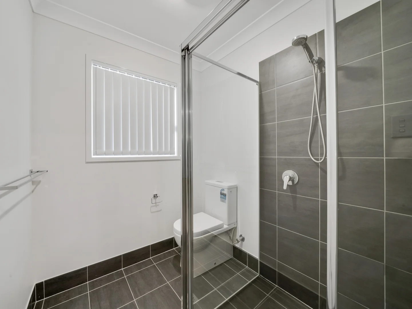 Additional image 8 of 129 Junction Road, Morningside QLD 4170