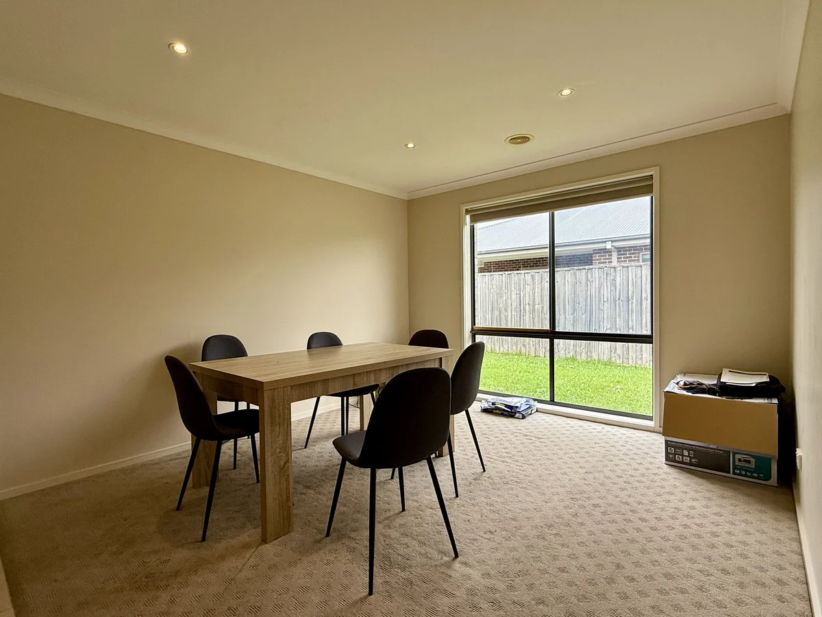 Additional image 6 of 100 Hammersmith Circuit, Traralgon VIC 3844