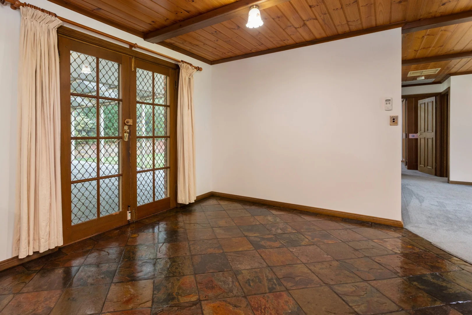 49 Dennis St, Happy Valley SA 5159 photo 4