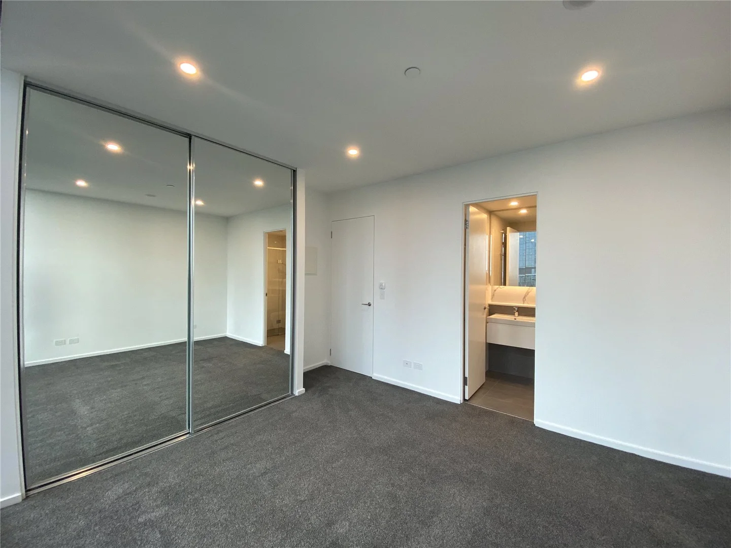 Additional image 13 of 4311/560 Lonsdale Street, Melbourne VIC 3000