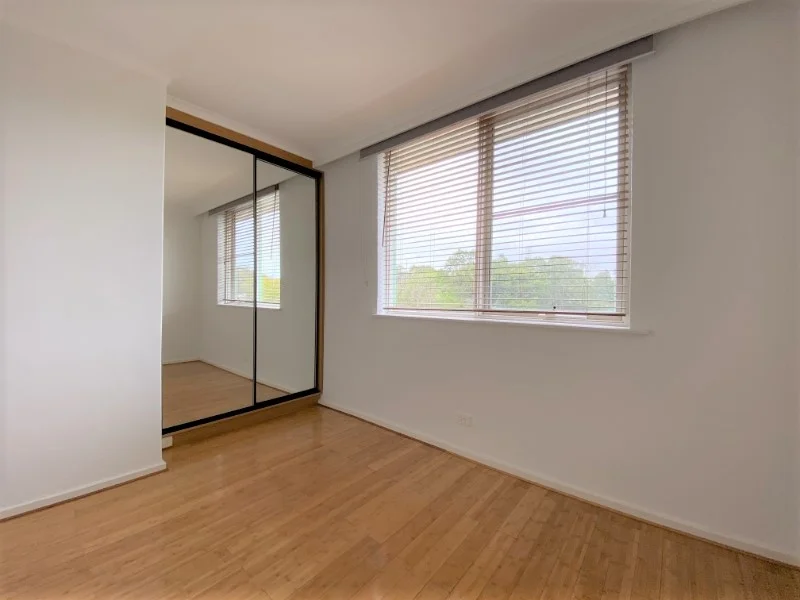 Additional image 4 of 10/68 Edgar Street North, Glen Iris VIC 3146