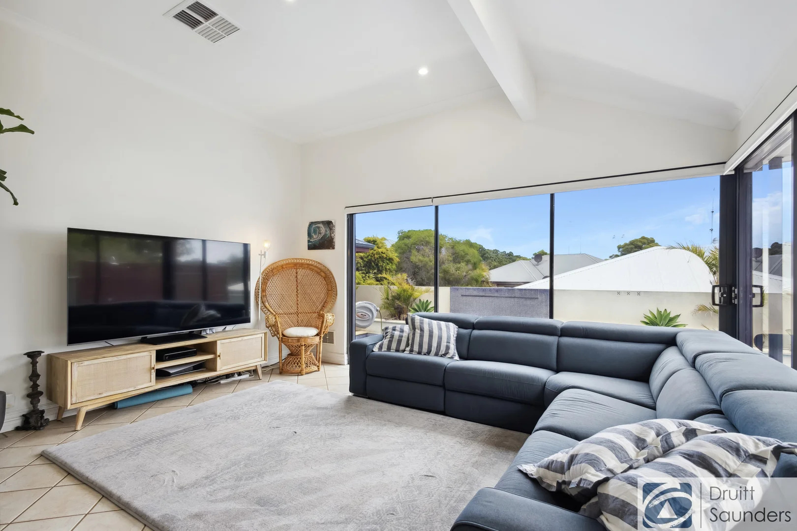 Additional image 10 of 79 Weaponess Road, Scarborough WA 6019