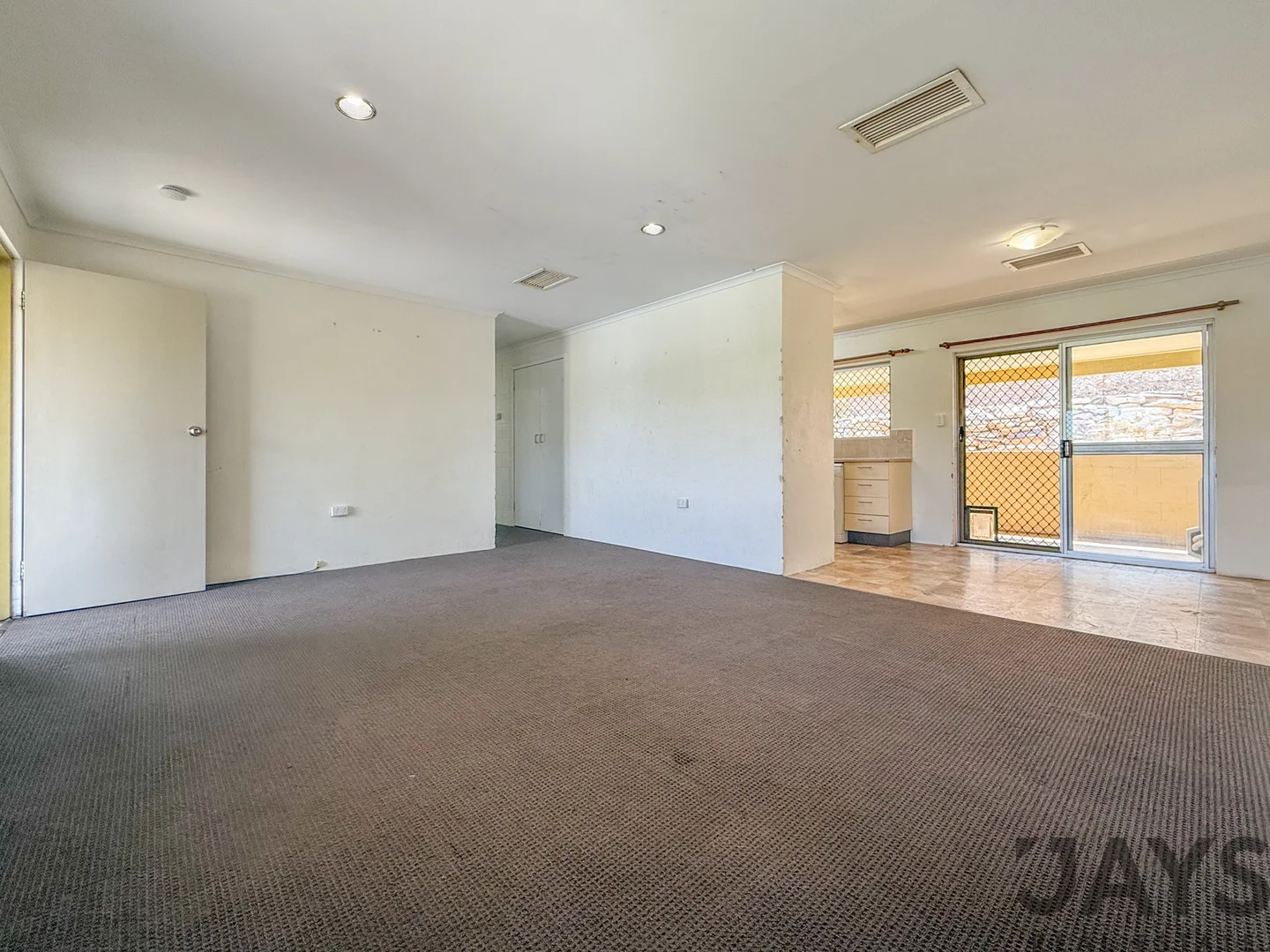 Additional image 2 of 140 Webb Street, Mount Isa QLD 4825