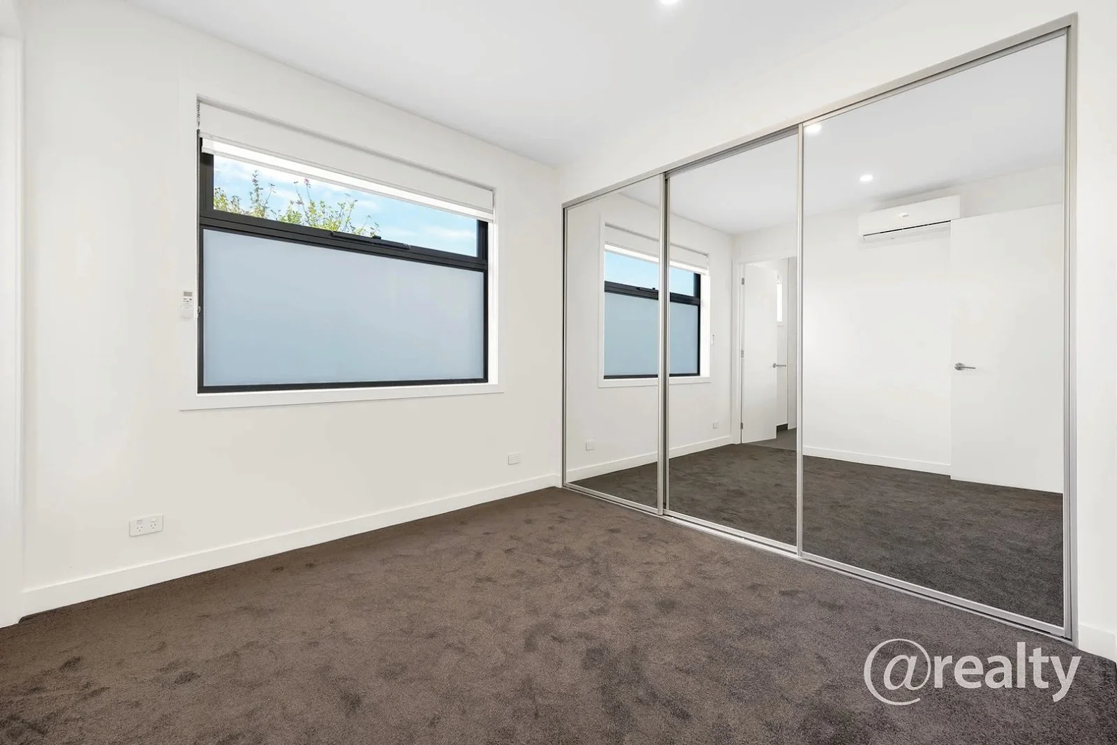 Additional image 8 of 3/227 Power Road, Endeavour Hills VIC 3802