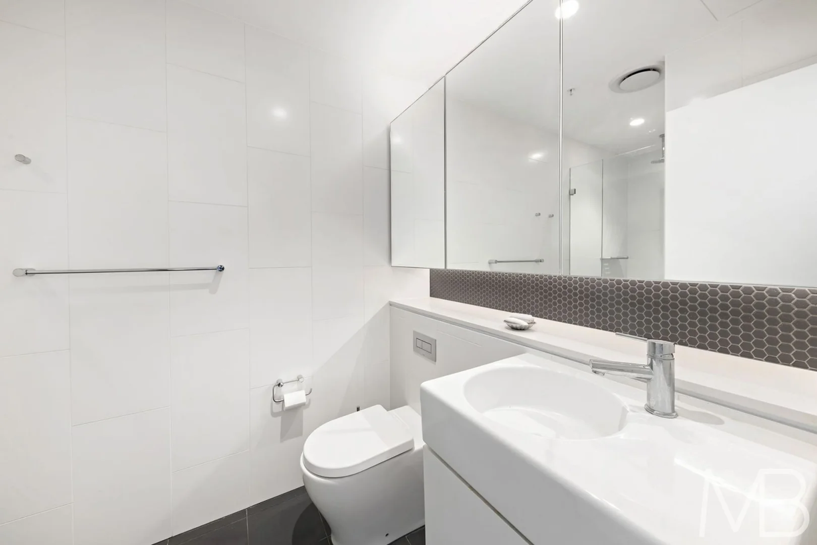 Additional image 5 of 1511/221 Miller Street, North Sydney NSW 2060