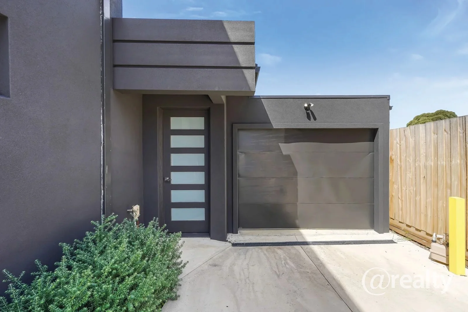 3/227 Power Road, Endeavour Hills VIC 3802