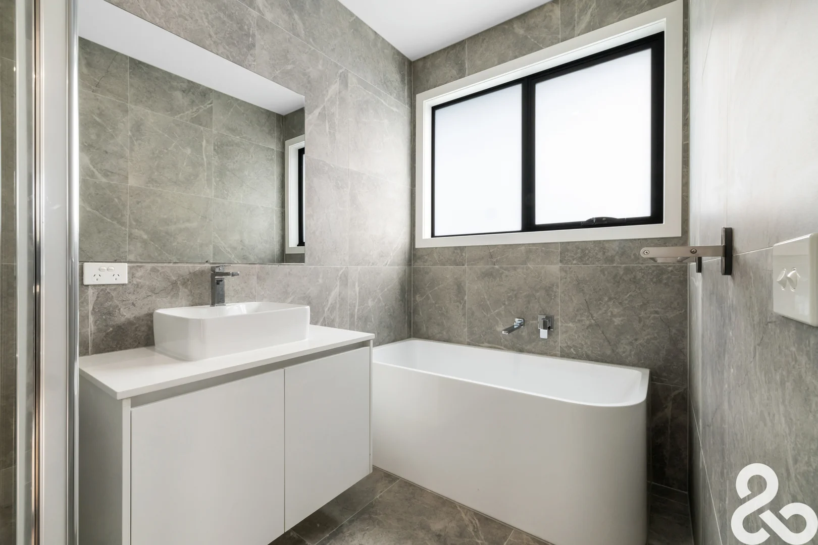 Additional image 8 of 3/156 Purinuan Road, Reservoir VIC 3073